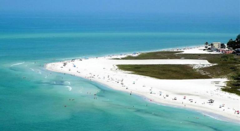 Holiday apartment with 5 rooms for 18 persons in Sarasota, FL