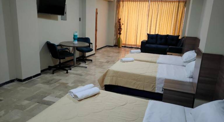 OCEANIk SUITES & HOTEL — photo 2