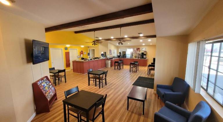 Days Inn by Wyndham Willcox — photo 3