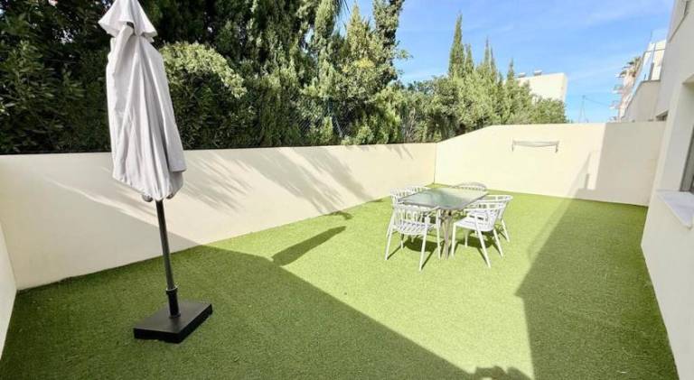 Holiday apartment with pool in Denia