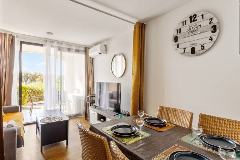 Rental apartment with pool & patio | Sea view | Suitable for remote work — photo 3