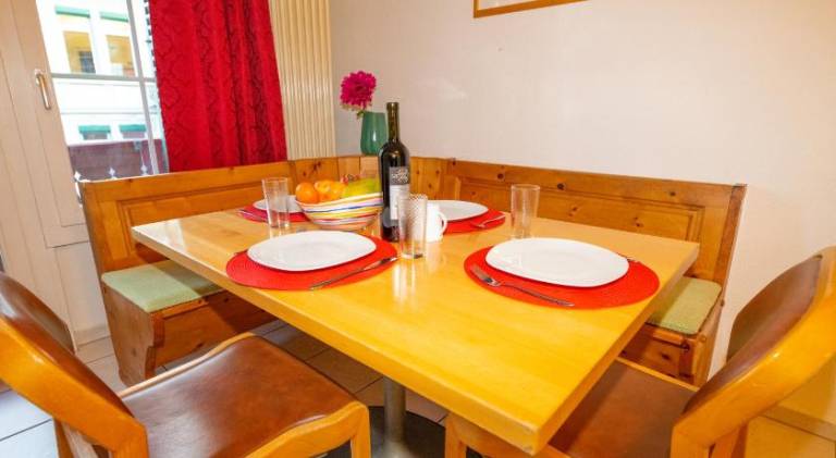 Holiday apartment with 2 rooms for 5 persons — photo 4