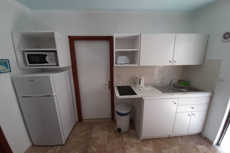 Rental apartment with garden & pool | Sea view | Pet-friendly — photo 3