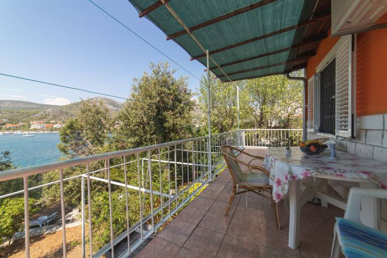 House with barbecue, fast internet & patio | Sea view — photo 2