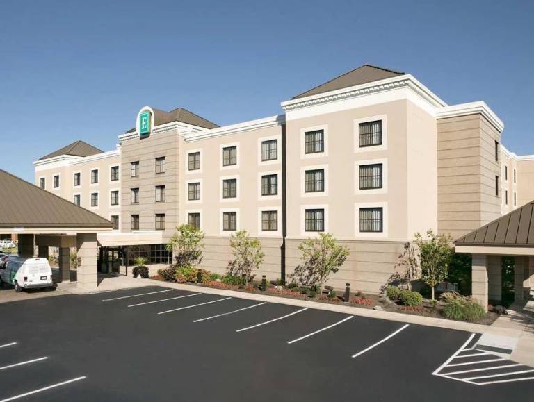 Embassy Suites by Hilton Cleveland Beachwood in Beachwood, OH