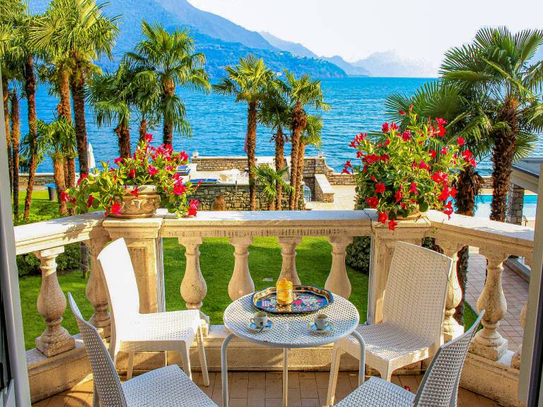 Fully equipped charming holiday apartment with heated pool, yard & barbecue | Garden view | Good for workation | Dogs allowed — photo 3