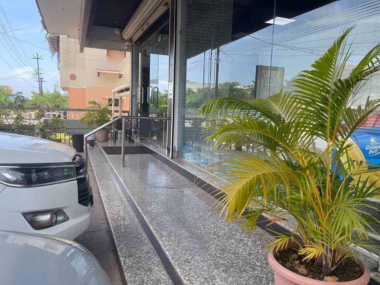 Kamats Hilltop Leisure