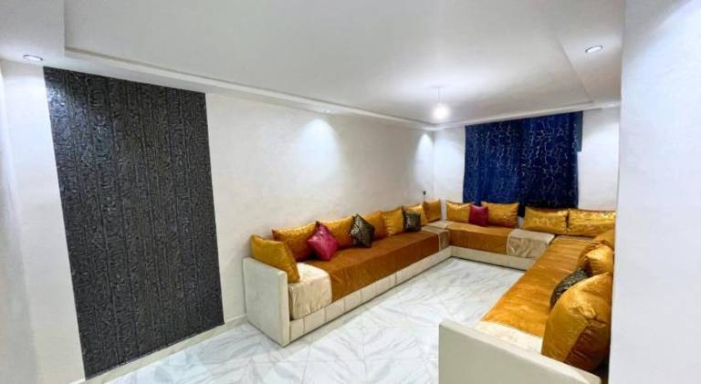 Rental apartment with 2 rooms for 5 persons — photo 3