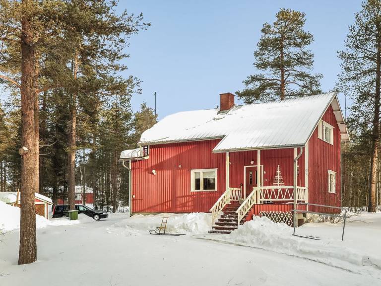 Vacation home with sauna | Pet-friendly — photo 5
