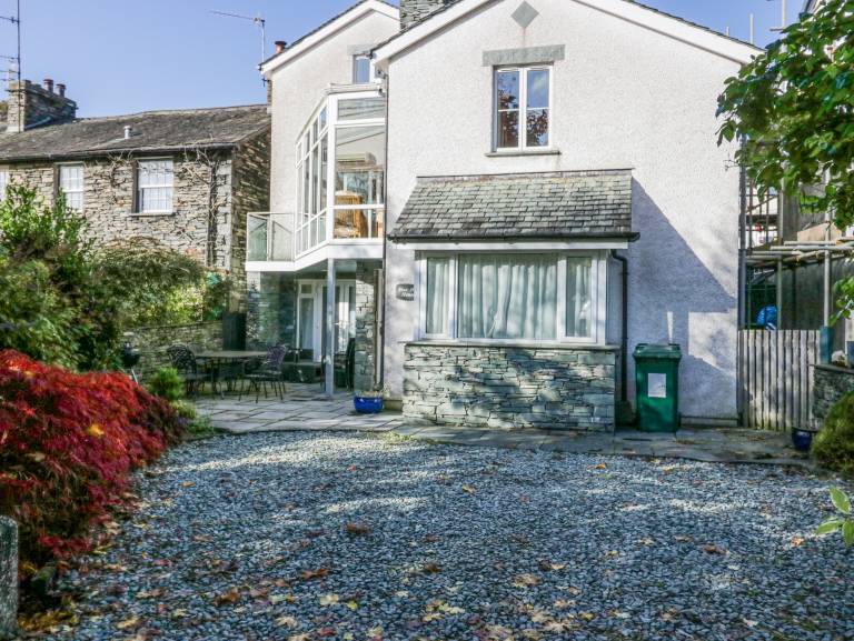 Cottage with yard in Ambleside