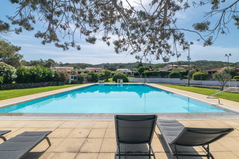 Villa 'Maffy' with Sea View, Wi-Fi and Air Conditioning in Baja Sardinia