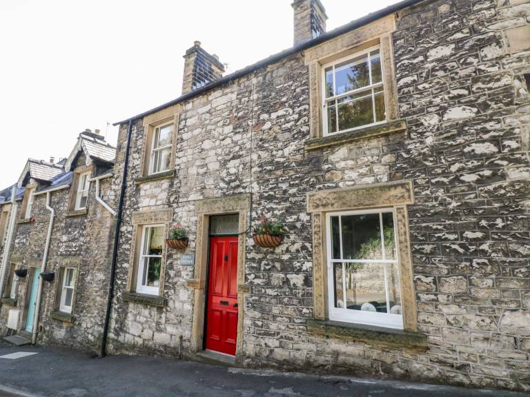 Cottage with garden in Bakewell