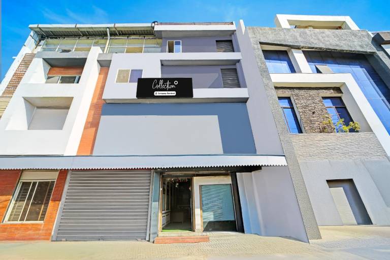 Collection O Ring Road Bhawarkua Indore