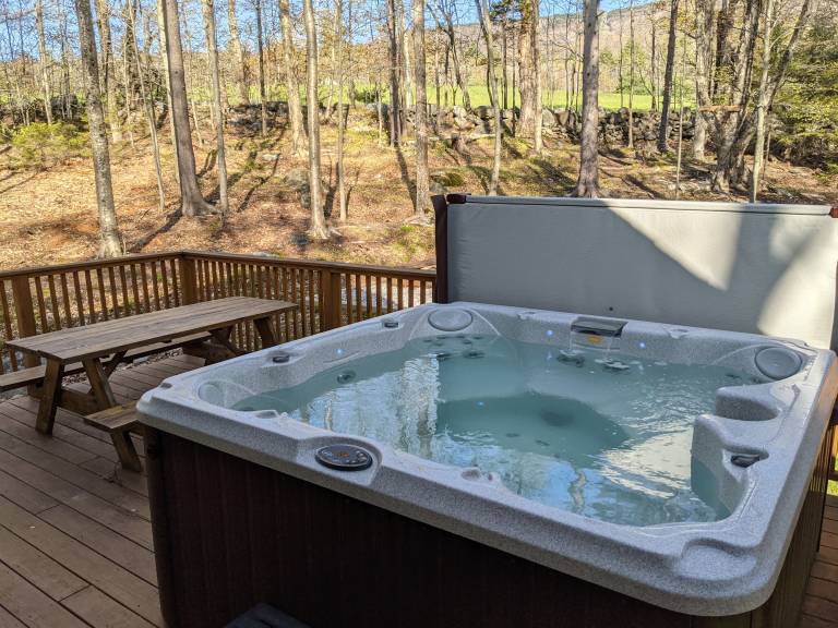 Private Home Walk to Okemo Lifts Hot Tub Fire Pit