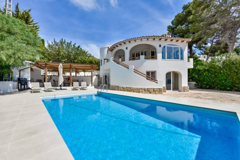 CASA NOVA in Mora