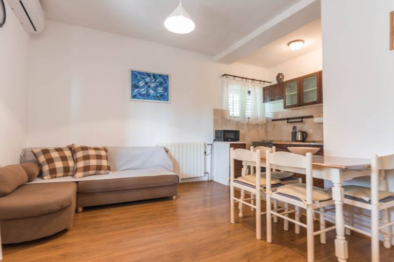 Apartment with grill & terrace | Pets are welcome — photo 2