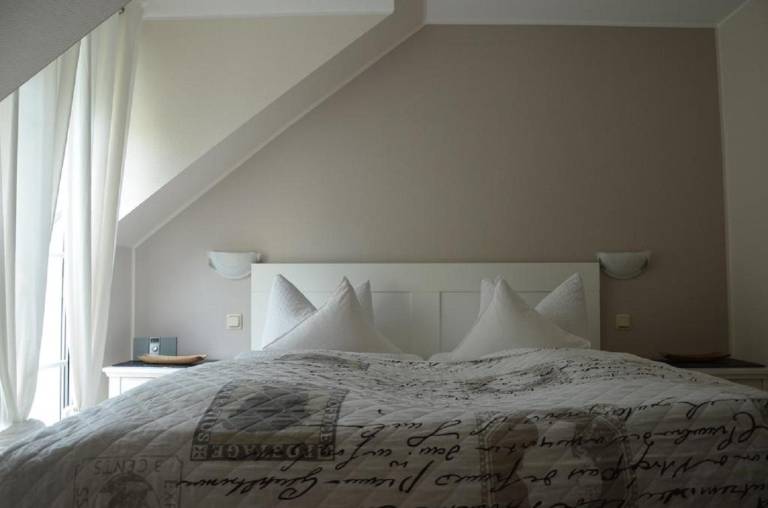 Doppelzimmer Dusche WC Balkon