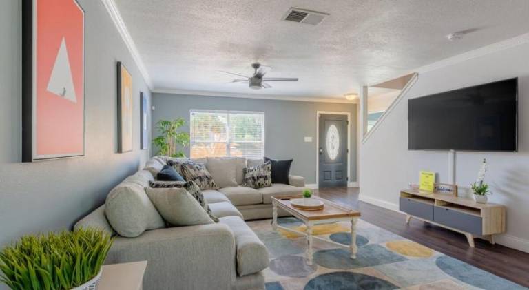 GameRoom, BBQ & Hot-tub by Lackland & SeaWorld — photo 4