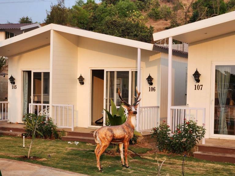 Resort Harihareshwar