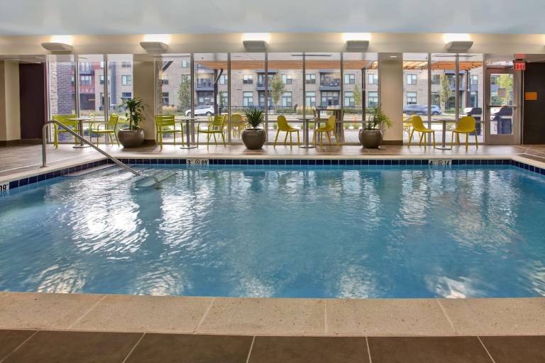 Home2 Suites by Hilton Carmel Indianapolis — photo 2
