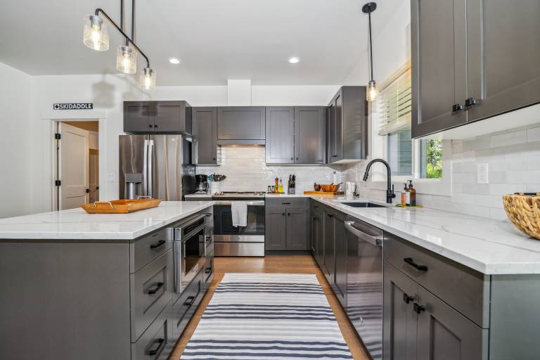 Family-oriented vacation home with BBQ | Mountain view | Good for workation | Dogs allowed — photo 2