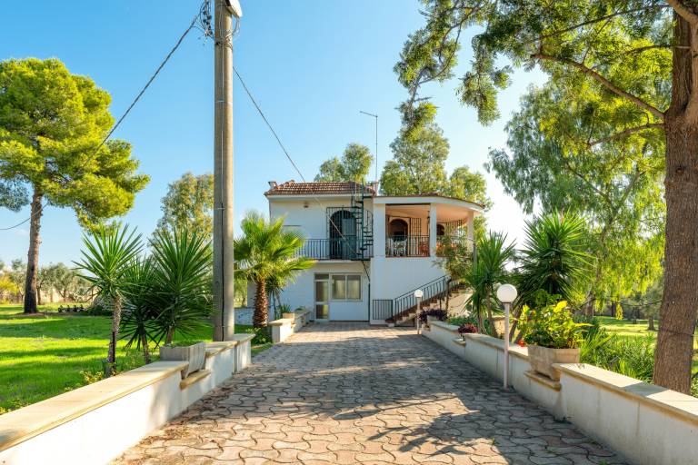 Villa with garden, terrace & grill | Sea view | Pets allowed — photo 2