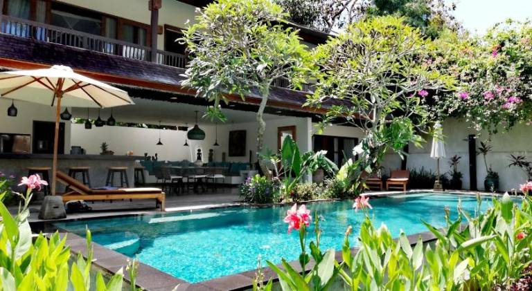 Villa with pool in Pecatu