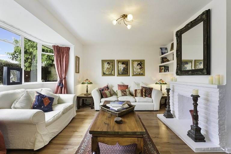 House  Weybridge