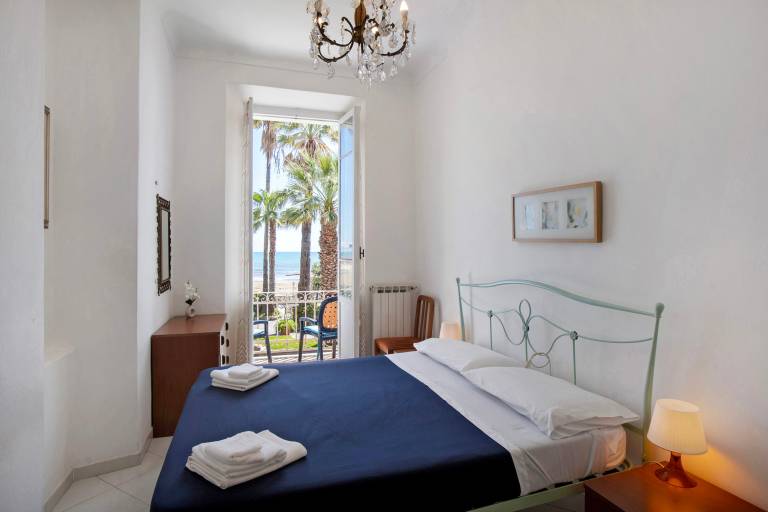 Apartment 'Edda' with Sea View and Balcony — photo 2