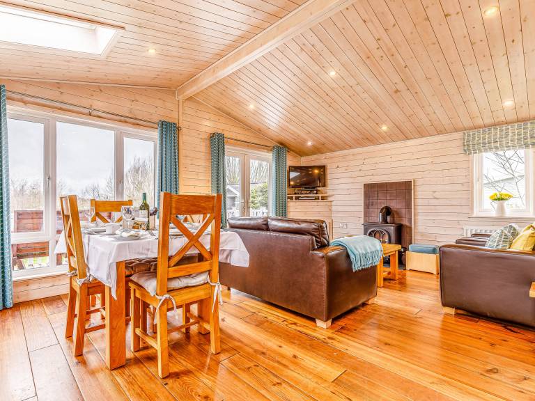 Walnut Lodge