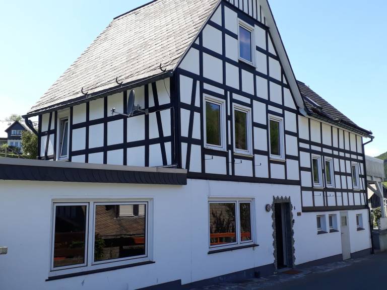 Ferienhaus  Langewiese