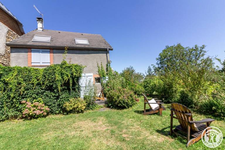 Beautiful gite with garden, pool & patio | Dogs allowed — photo 2