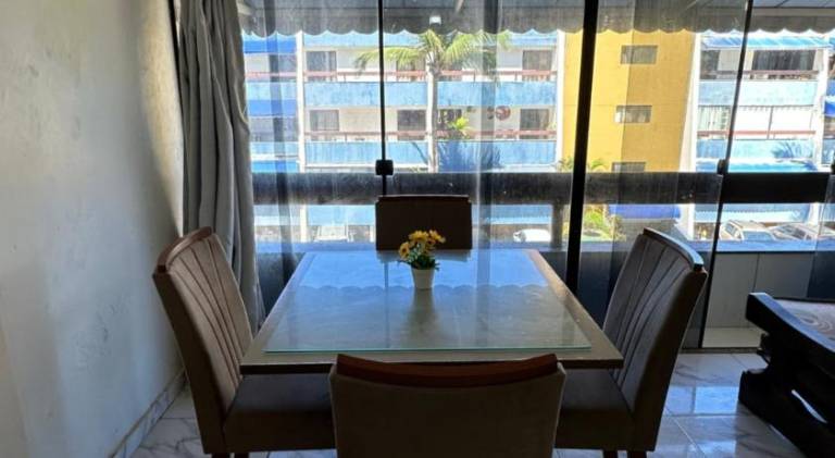 Apartment with pool — photo 4
