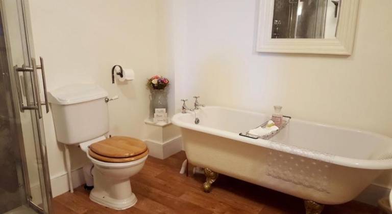 The Old Stables Bed & Breakfast — photo 2