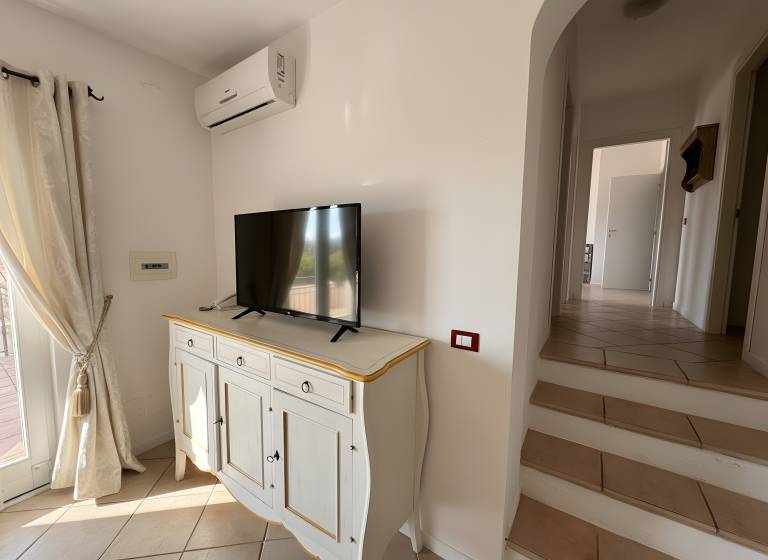 Apartment 'Simone' with Sea View, Shared Pool and Air Conditioning — photo 4