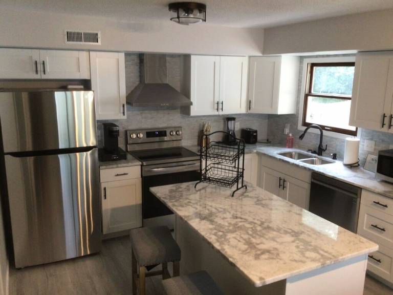 Condo  Sylvania