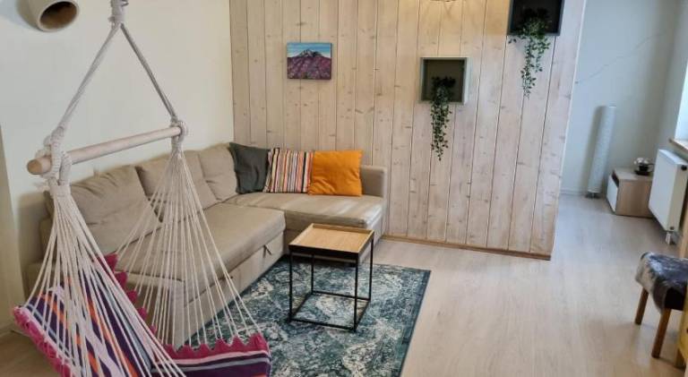 Lovely holiday apartment | Next to St. Anne's Church | Pet-friendly — photo 2