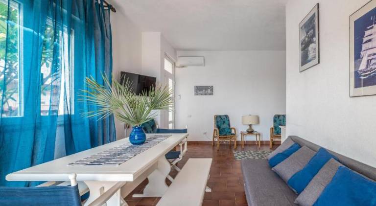 Rental apartment with 2 rooms for 6 persons — photo 4