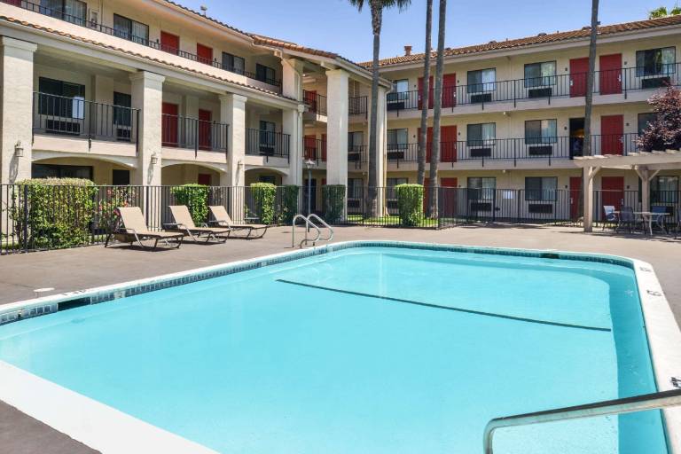 Rancho Cordova Inn — photo 3