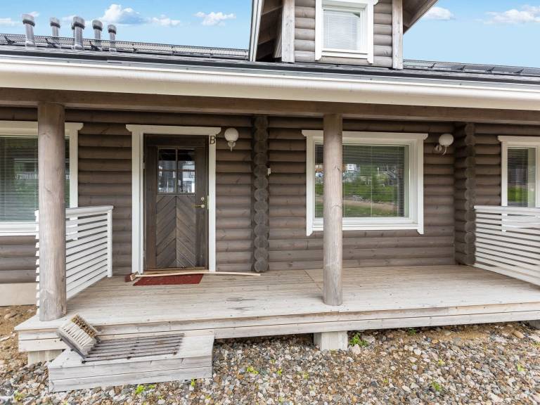 Vacation home with sauna — photo 4
