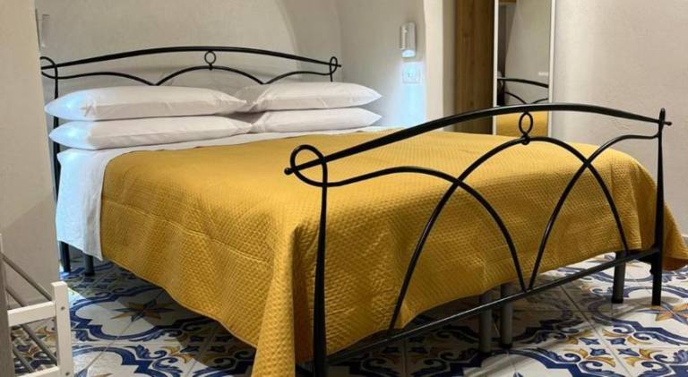 Serviced apartment with garden in Agerola