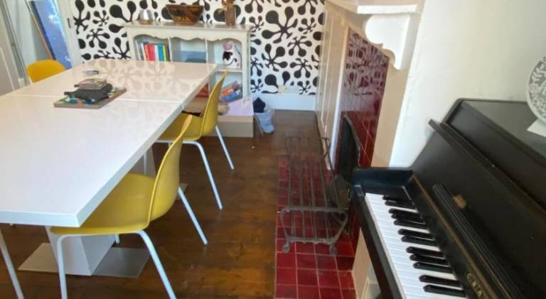 Charming 2 Bed Terrace in Central Caversham — photo 4
