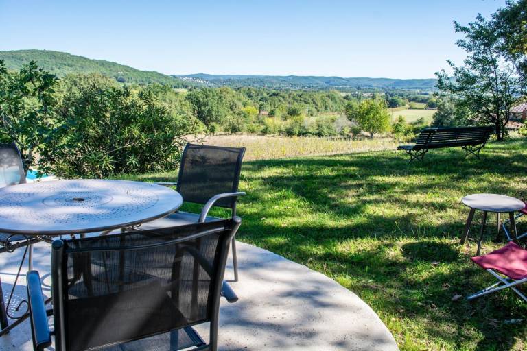 Gite with garden, BBQ & terrace — photo 4