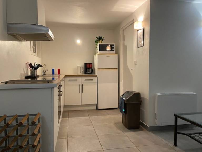 Holiday apartment with BBQ, pool & yard | Mountain view — photo 5