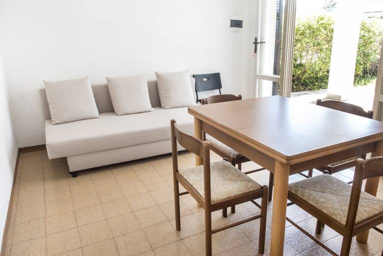 Rental apartment with garden — photo 5