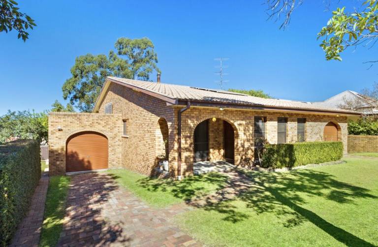 House  Cessnock