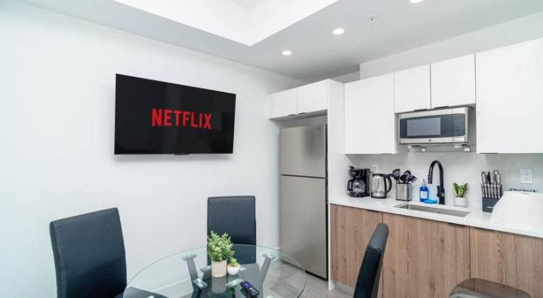 Miami 1BR New Oasis with King Bed Near Brickell & Marlins Park — photo 3