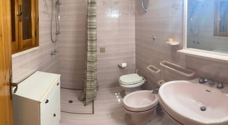House with 2 rooms for 7 persons — photo 2