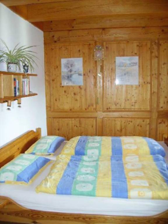 Fully equipped nice dedicated room with fast internet & patio | Garden view | Pet-friendly — photo 3