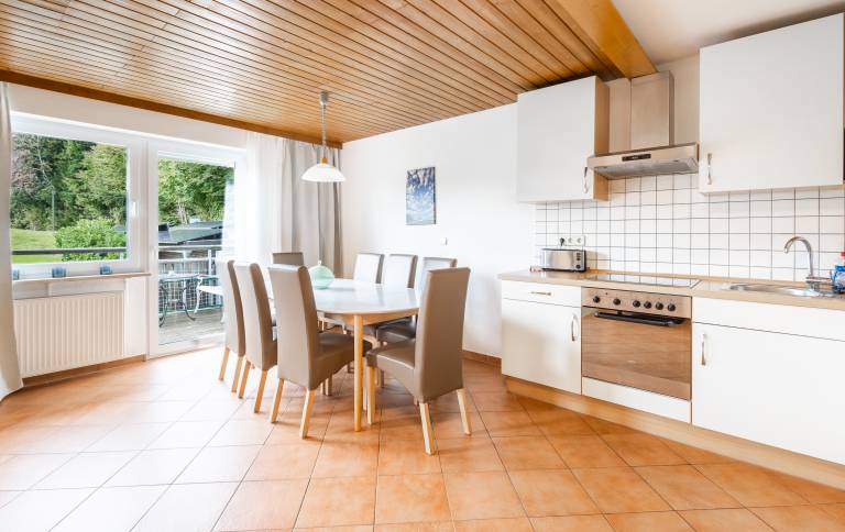 Child-friendly pleasant apartment with private pool, sauna & garden | Panoramic view | Pets are welcome — photo 3